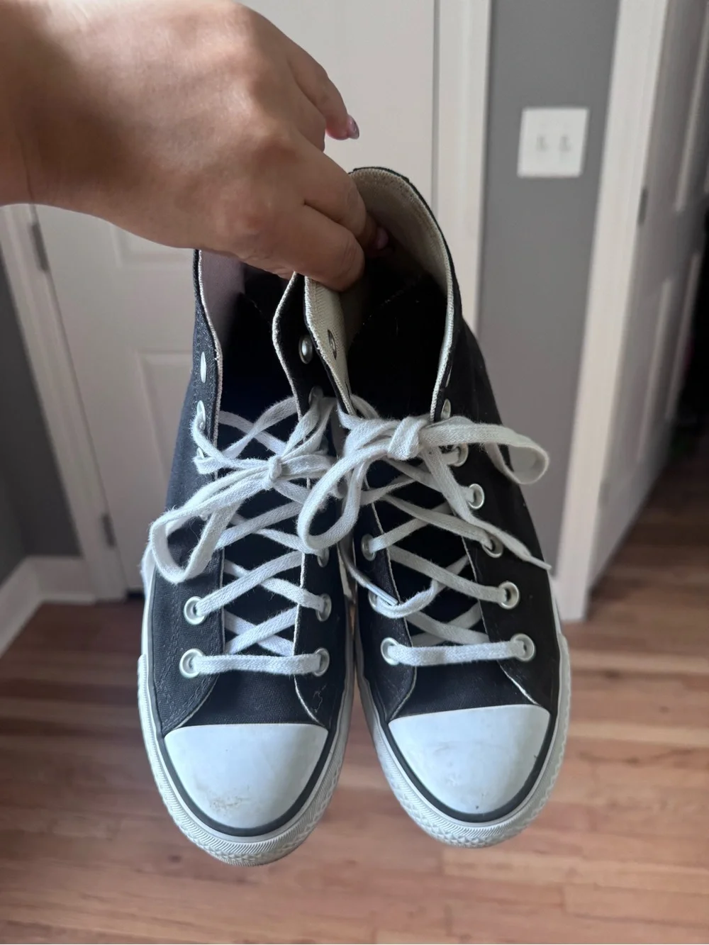 Women Black High-Top Canvas Sneakers - Classic Lace-Up